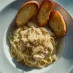 Chicken Alfredo Garlic Bread